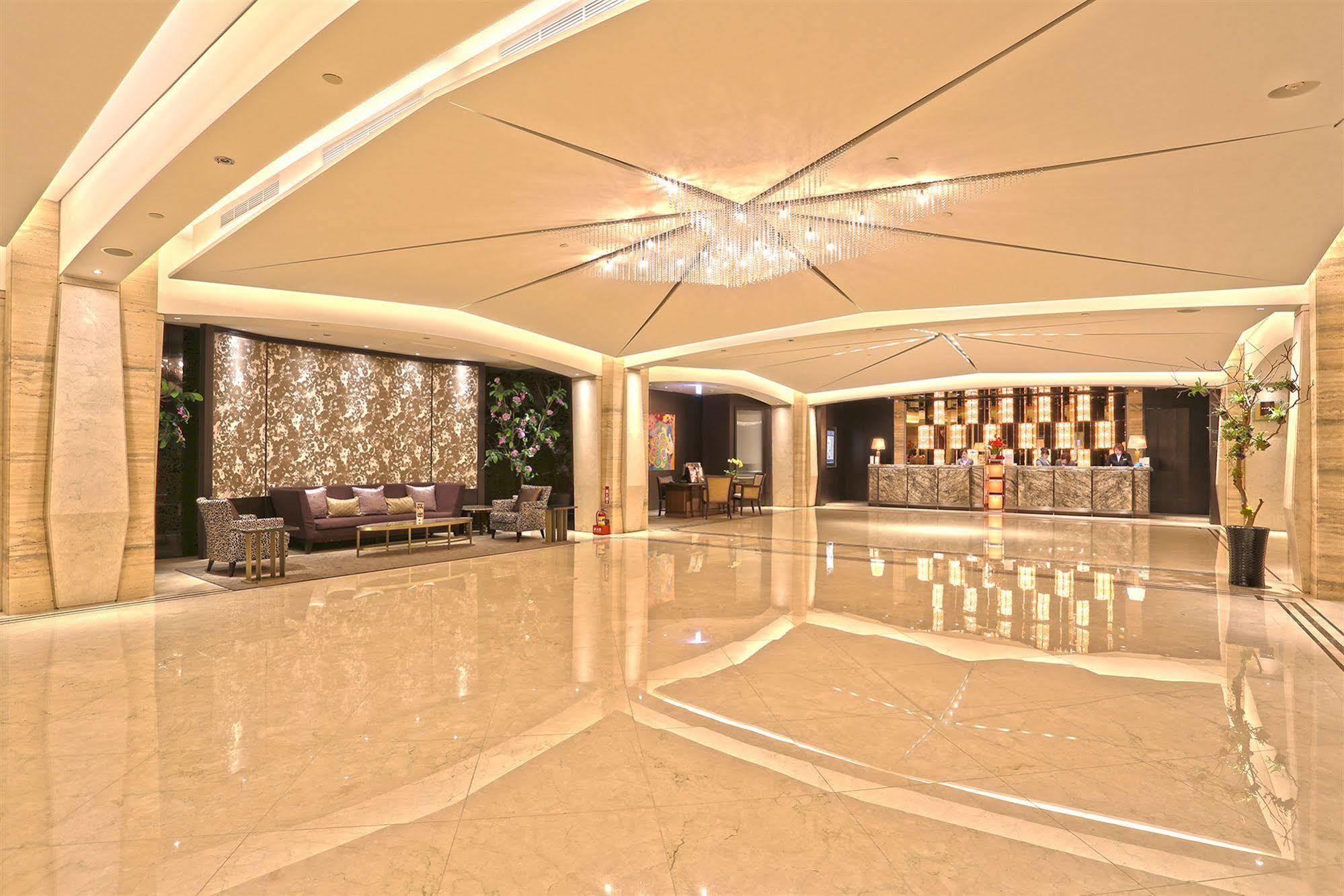 The Splendor Hotel Taichung Exteriör bild